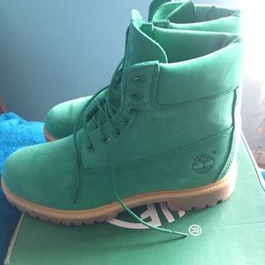 Timberland villa emerald 6in